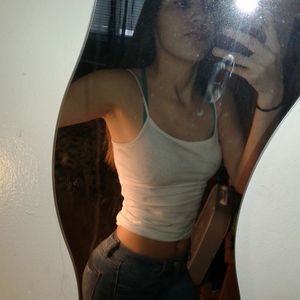 Meet your Posher, Veronica